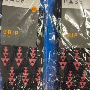 Grip Crew Socks with Pink Geometric Pattern